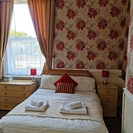 Parterre Holiday Apartments Sandown Zewnętrze zdjęcie
