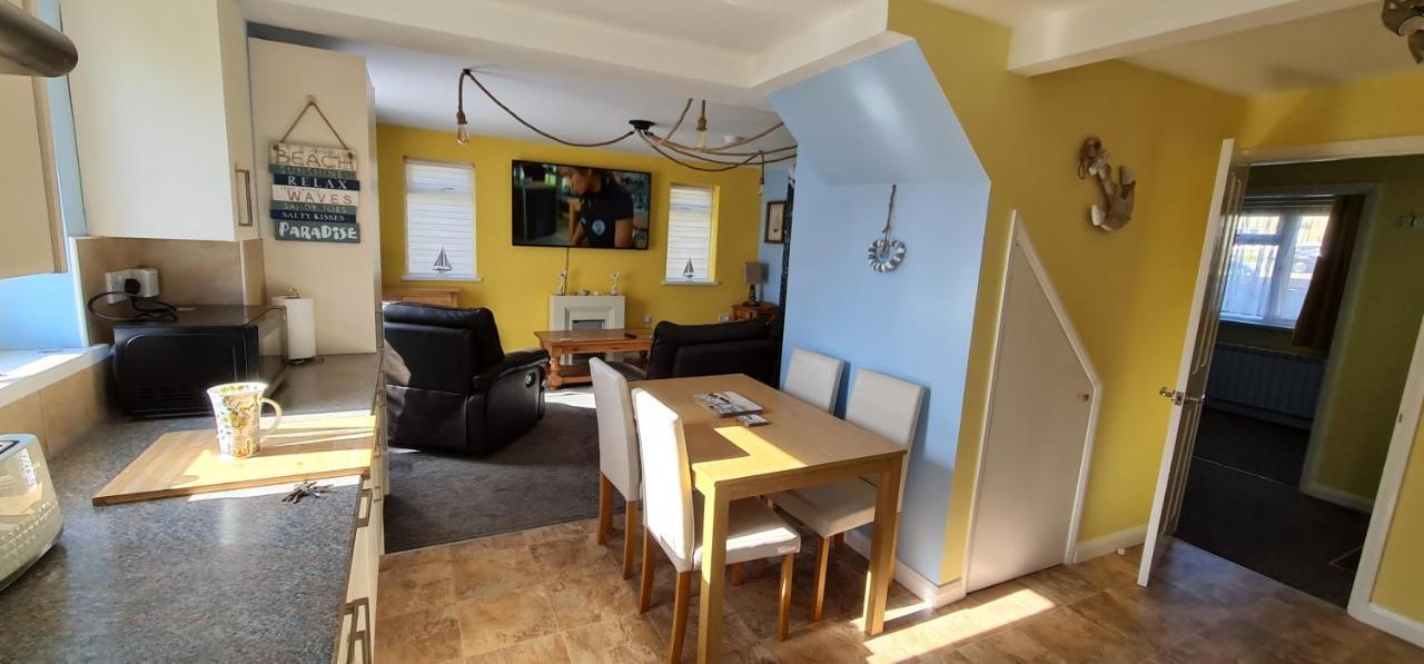 Parterre Holiday Apartments Sandown Zewnętrze zdjęcie