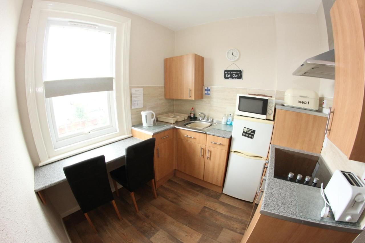 Parterre Holiday Apartments Sandown Zewnętrze zdjęcie