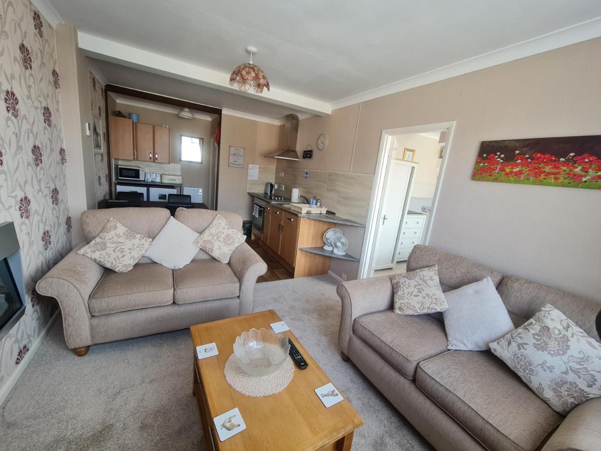 Parterre Holiday Apartments Sandown Zewnętrze zdjęcie