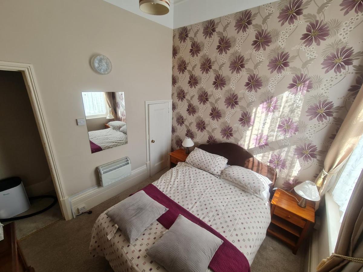 Parterre Holiday Apartments Sandown Zewnętrze zdjęcie